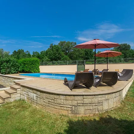 Апартаменты Marea 2 Mit Pool, 200m Vom